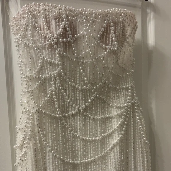 Rosie Etienne Lustre Gown - Picture 7 of 16